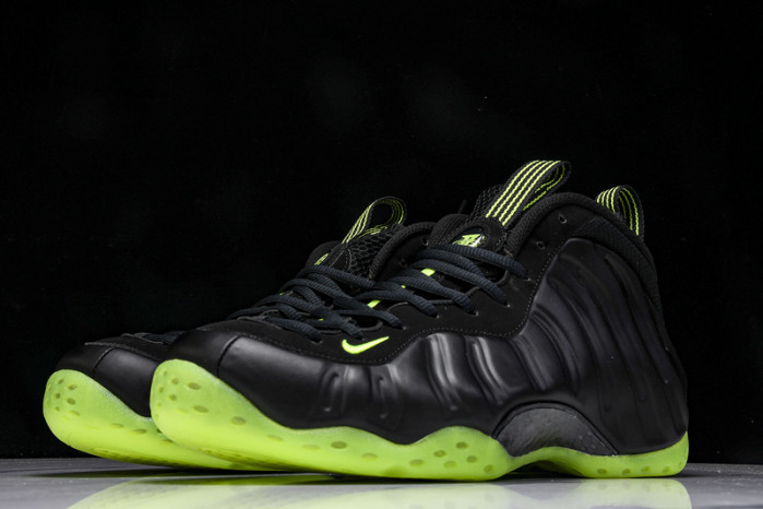 Nike Air Foamposite One Black Volt - HF2902-001