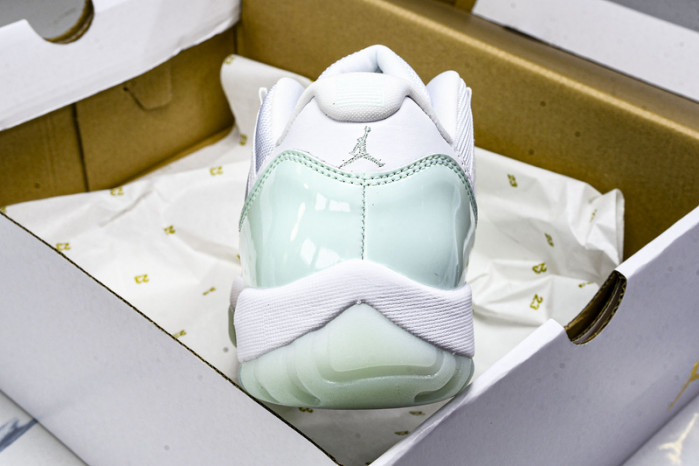Jordan 11 Retro Low Igloo - AH7860-103