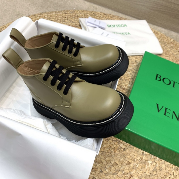 Bo*te*ga ve*ne*ta sneaker man +woman kickze bv-17